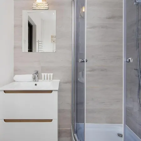 Sea Power Horyzont Apartament Typu Queen Nr 14 Z Balkonem I Tarasem By Noclegi Renters Jastrzebia Gora Exterior photo